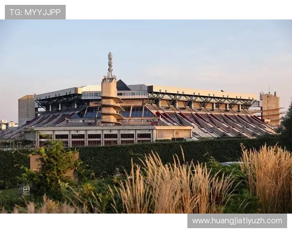 米兰体育中文站详解米兰体育俱乐部历史沿革与辉煌成就